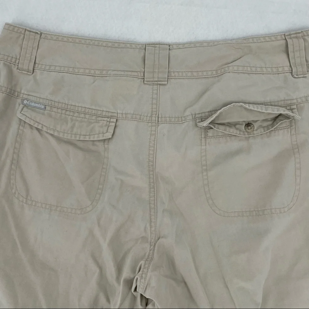 COLUMBIA Women’s Khaki Capri Pant size: 10 - Picture 3 of 8